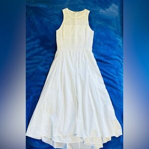 Rebecca Taylor Maisie Sleeveless White Eyelet Dress
Dress is completely white